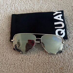 Quay Australia Reflective Silver Sunglasses “high key”